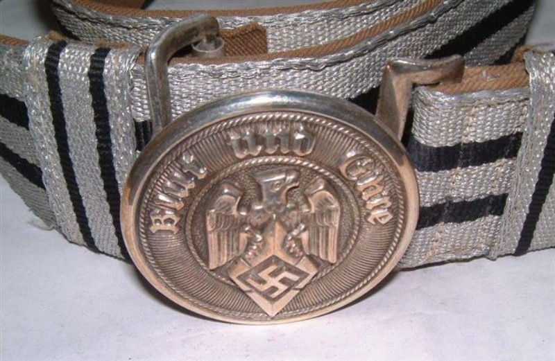 Images/HJbrocadebelt.jpg