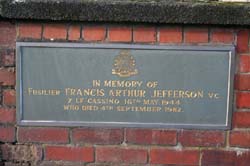 REMEMBERANCE DAY 2007 044 copy